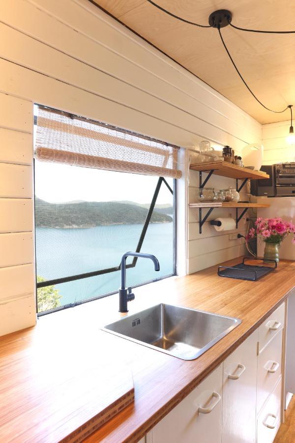 Boho Hill Apartment - Great Barrier Island Escape Okiwi Kültér fotó